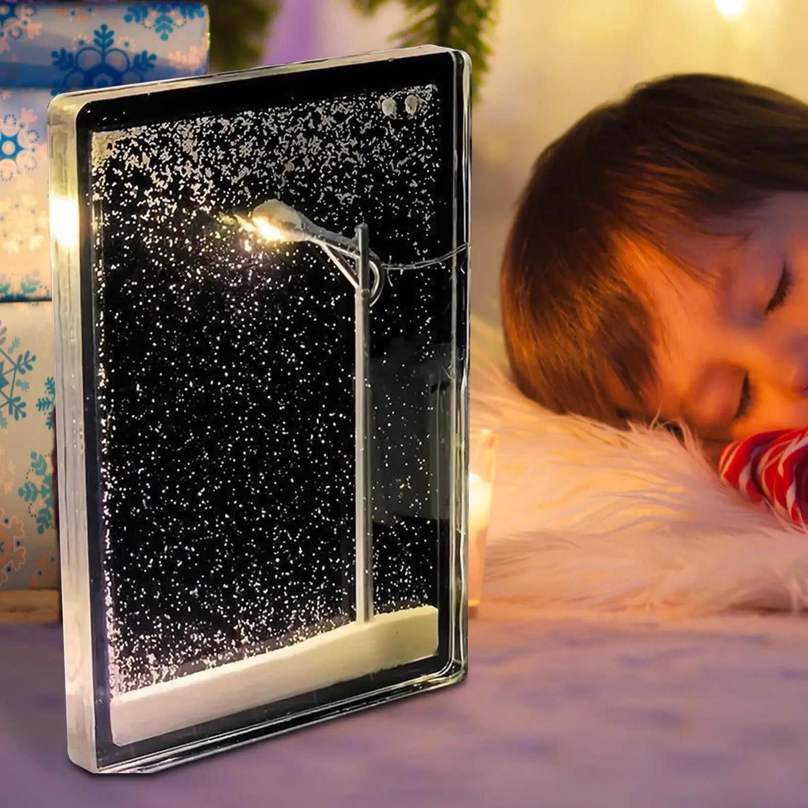 Christmas Snowy Lamp
